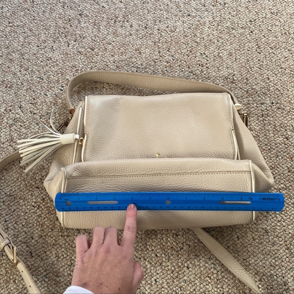 Kate Spade Crossbody - Picture 5 of 7